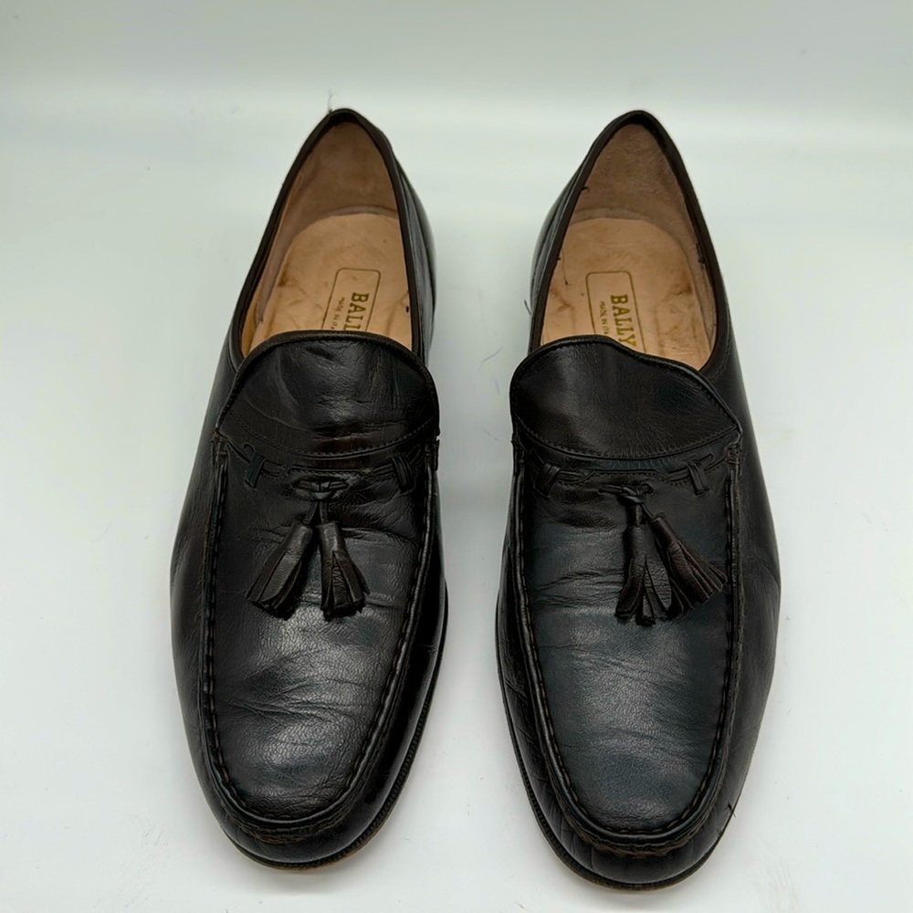 Bally brown leather loafers 9 1/2 Excellent condition